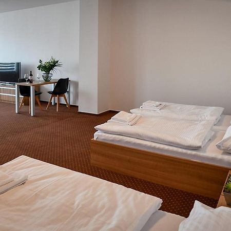 Hotel Fabrika Uherské Hradiště Extérieur photo